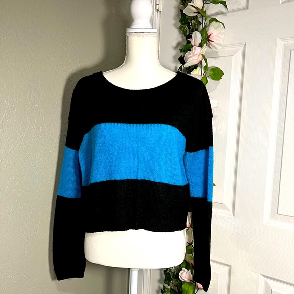 Aeropostale Sweaters - 🌷Aeropostale crew neckline sweater